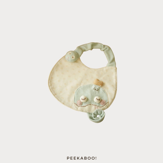 DIY_Snake_Bib-Cover-Peekaboo