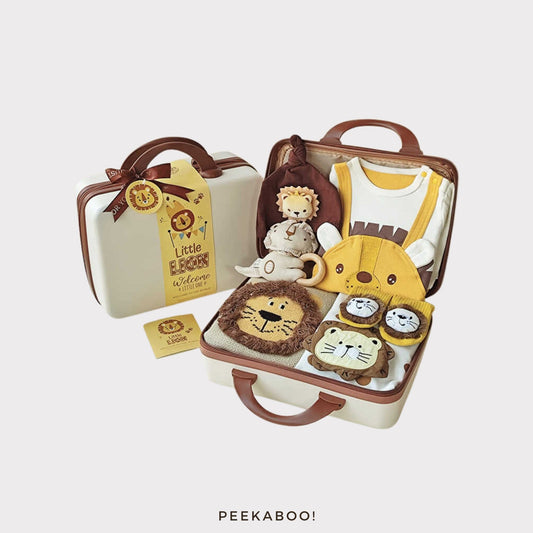 Personalised-Baby-Essentials-Lion-Giftset-Cover-Peekaboo