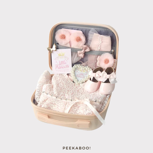 Personalised-Baby-Essentials-Summer-Giftset-Cover-Peekaboo