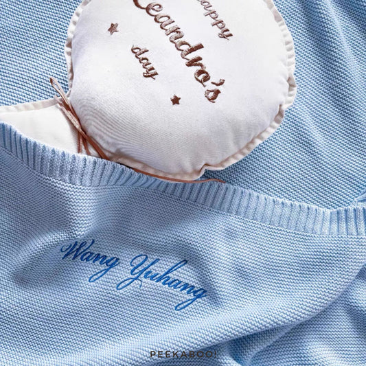 Personalised-Baby-Giftset-Blanket-Photo2-Peekaboo